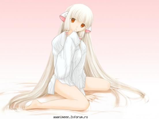 chobits - e atat de dragutza in urmatoarele doua poze - Imagini