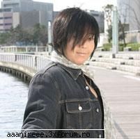 numa moderatori de aici.sa mai fac reclama la site?la lista c zice anime :d  :d  :d hello ^_^