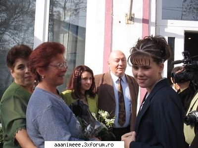 pozele userilor... - pun shi cu mn sa nu ziceti k is rea - membri